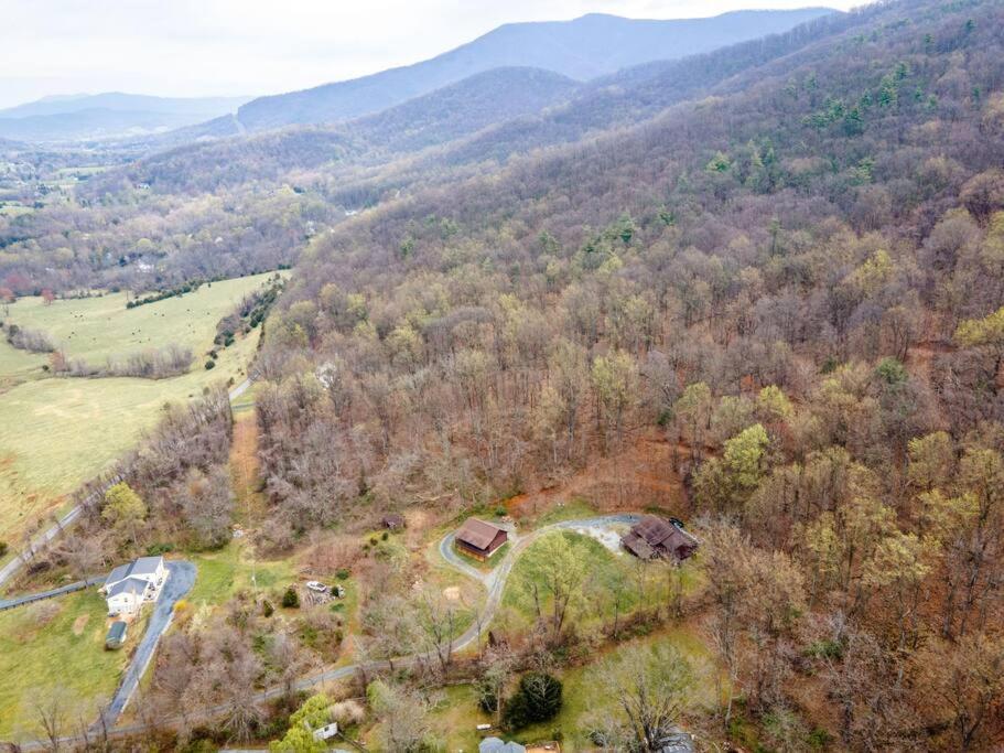 Mountain Views, Hot Tub, Firepit, Dog Friendly, Ev Connector Villa Stanley ภายนอก รูปภาพ